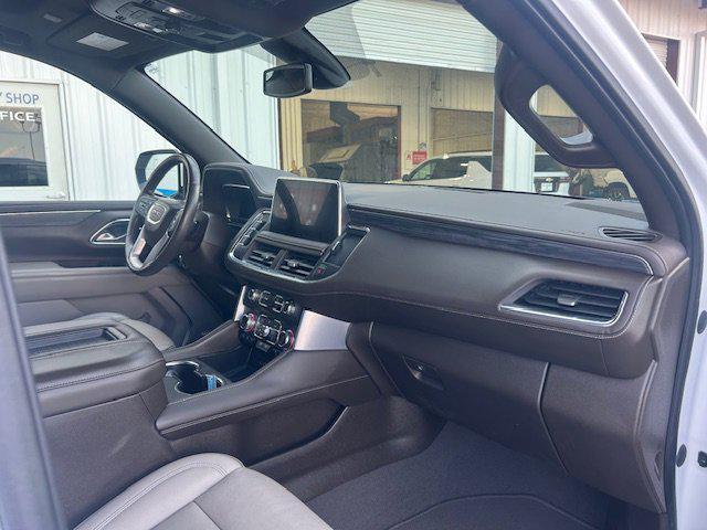 used 2022 GMC Yukon car, priced at $39,900