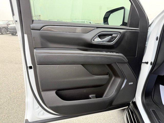 used 2023 GMC Yukon XL car, priced at $45,895