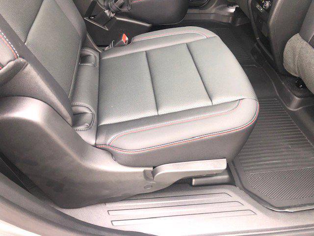 used 2025 Chevrolet Traverse car, priced at $49,995