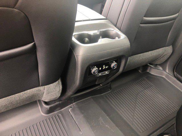 used 2025 Chevrolet Traverse car, priced at $49,995