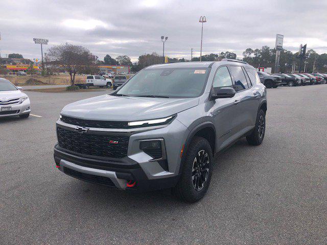 used 2025 Chevrolet Traverse car, priced at $49,995