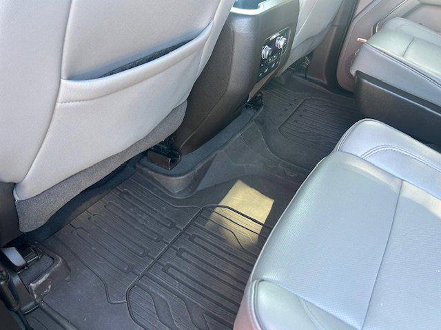 used 2021 GMC Yukon XL car, priced at $35,238