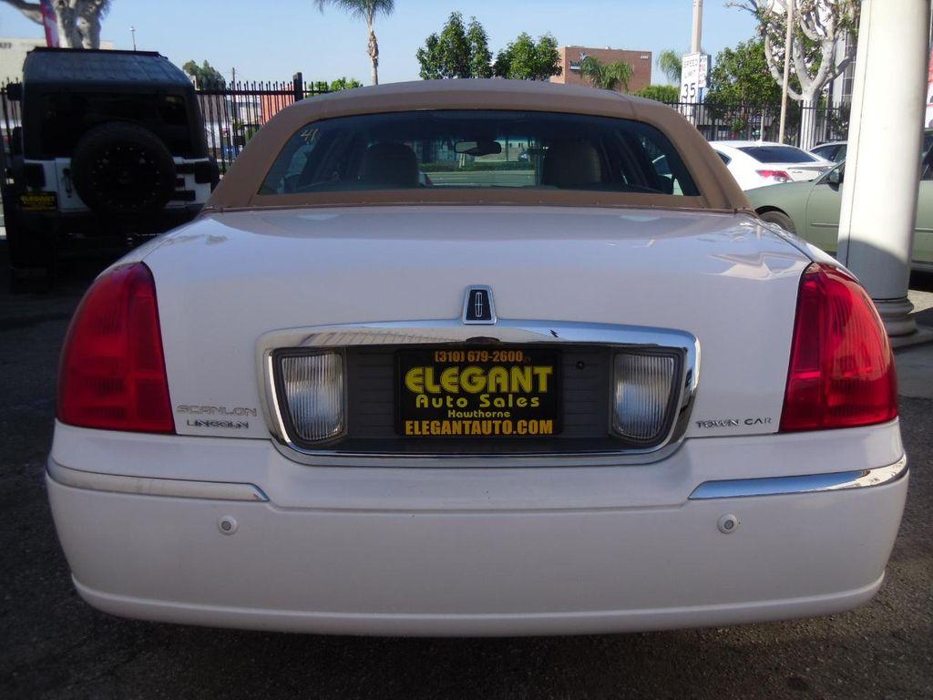 used 2005 Lincoln Town Car car, priced at $6,995