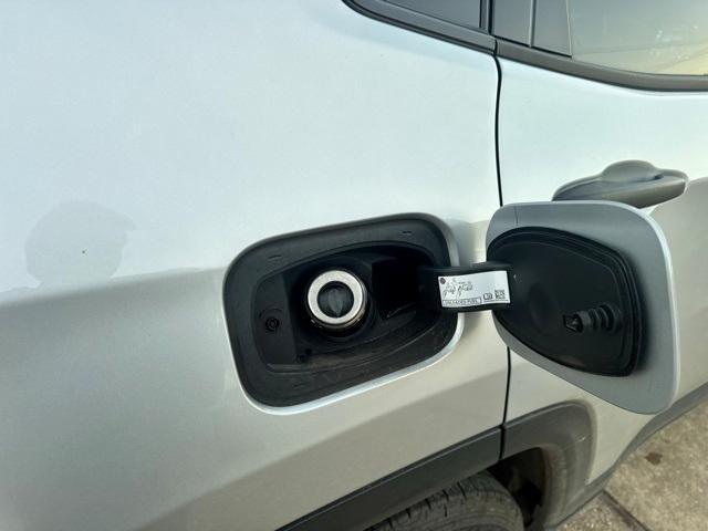 used 2025 Jeep Compass car, priced at $22,400