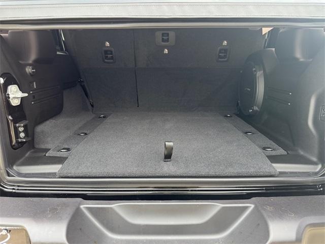 new 2025 Jeep Wrangler car, priced at $46,133