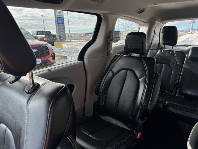 used 2024 Chrysler Pacifica car, priced at $28,699