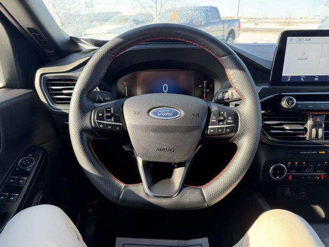 used 2025 Ford Escape car, priced at $26,899