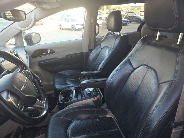 used 2019 Chrysler Pacifica car, priced at $11,400