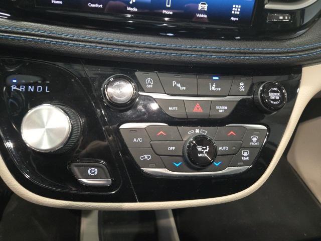 used 2021 Chrysler Pacifica car, priced at $16,500