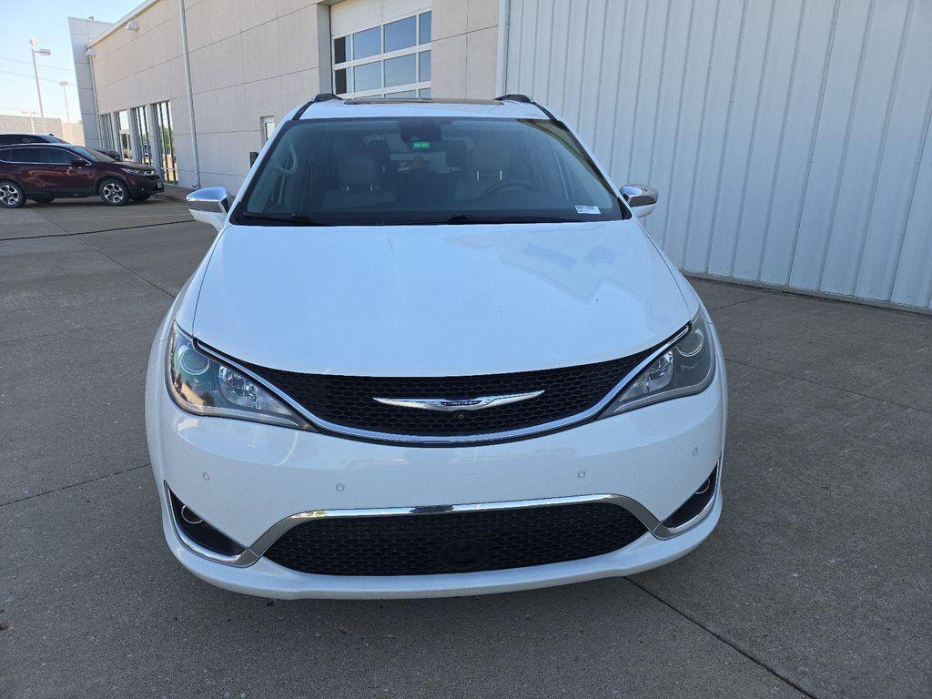 used 2018 Chrysler Pacifica car, priced at $14,800