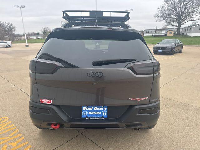 used 2015 Jeep Cherokee car, priced at $12,500