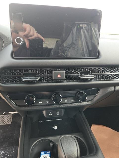 new 2026 Honda HR-V car, priced at $29,105