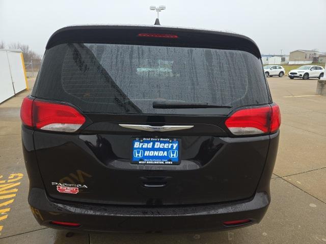 used 2017 Chrysler Pacifica car, priced at $15,300