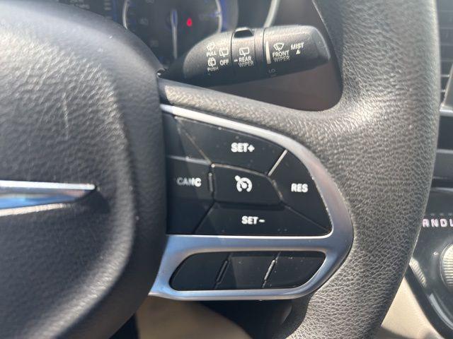 used 2018 Chrysler Pacifica car, priced at $13,900