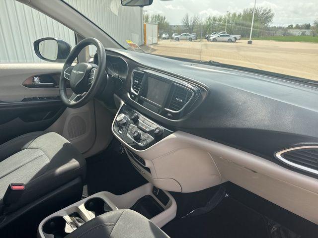 used 2018 Chrysler Pacifica car, priced at $13,900