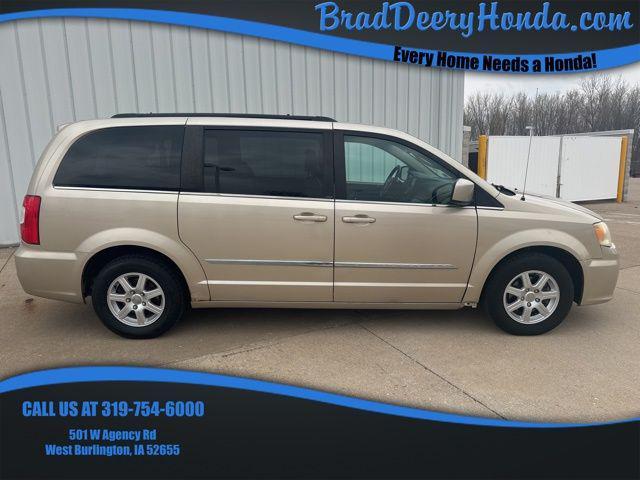 used 2013 Chrysler Town & Country car, priced at $4,700