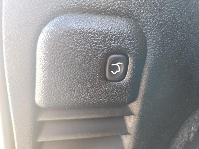 used 2018 Jeep Grand Cherokee car, priced at $13,400