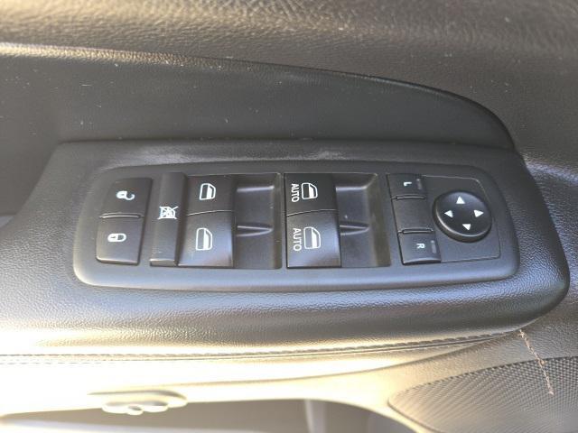 used 2018 Jeep Grand Cherokee car, priced at $13,400