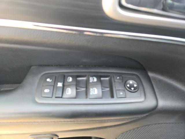 used 2020 Jeep Grand Cherokee car, priced at $16,300