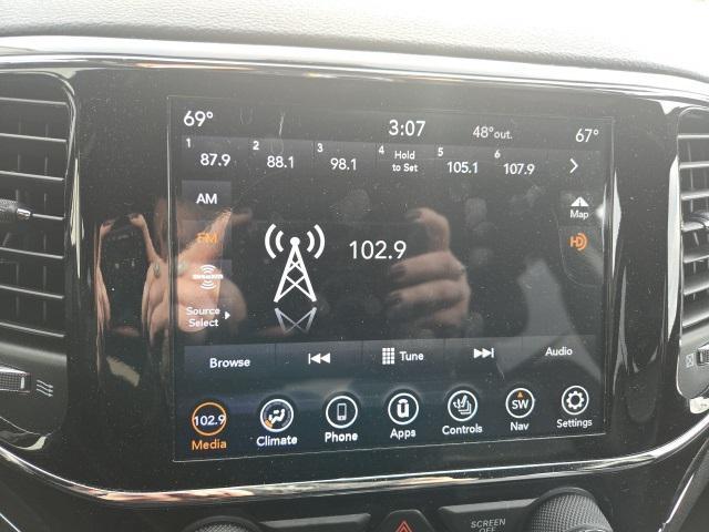 used 2020 Jeep Grand Cherokee car, priced at $16,300