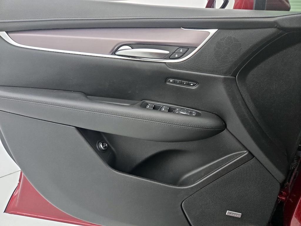 used 2018 Cadillac XT5 car, priced at $23,998