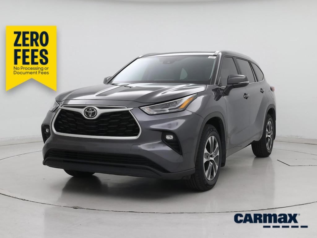 used 2024 Toyota Highlander car, priced at $36,998