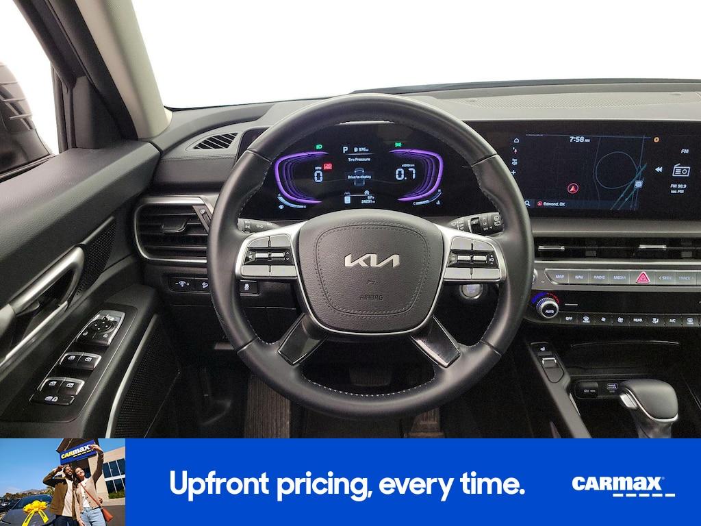 used 2025 Kia Telluride car, priced at $36,998