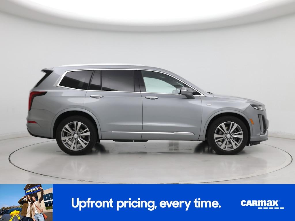 used 2025 Cadillac XT6 car, priced at $40,998