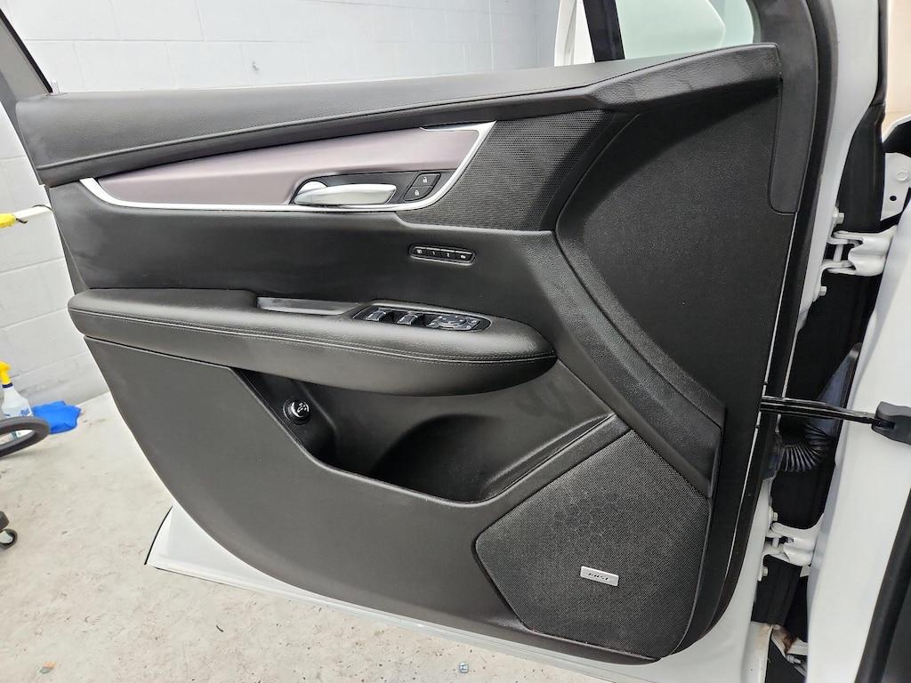 used 2017 Cadillac XT5 car, priced at $18,998