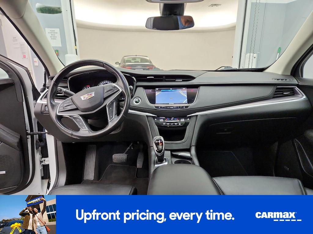 used 2017 Cadillac XT5 car, priced at $18,998