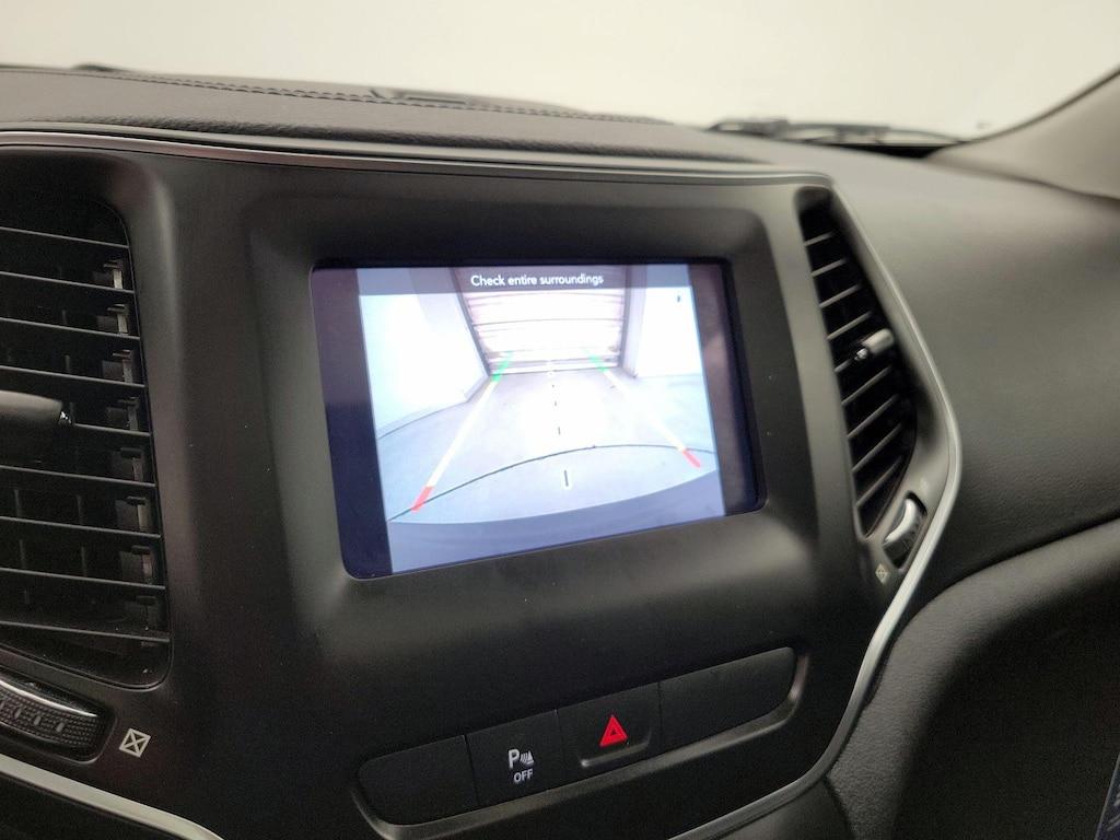 used 2020 Jeep Cherokee car, priced at $18,998