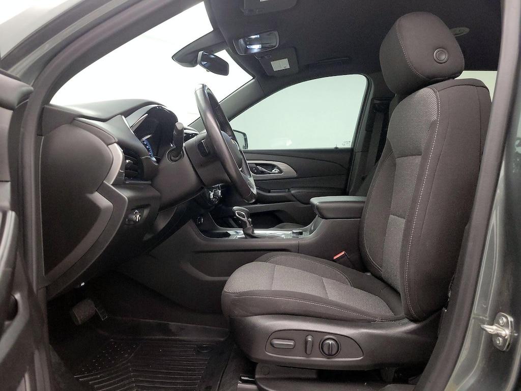 used 2022 Chevrolet Traverse car, priced at $25,998