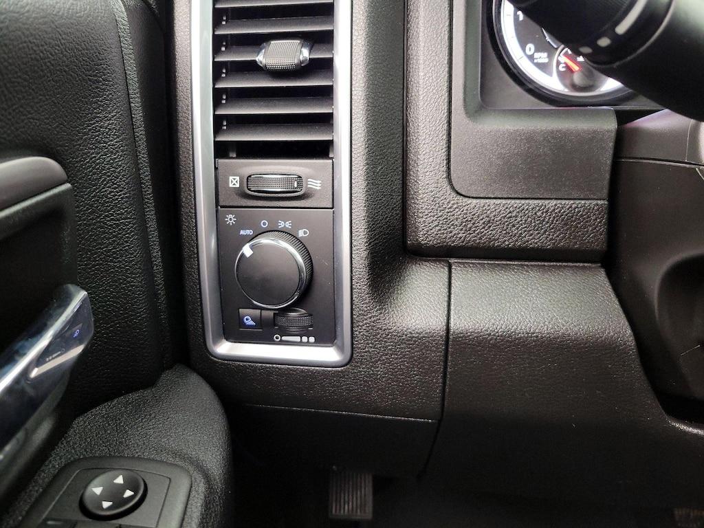 used 2022 Ram 1500 Classic car, priced at $31,998