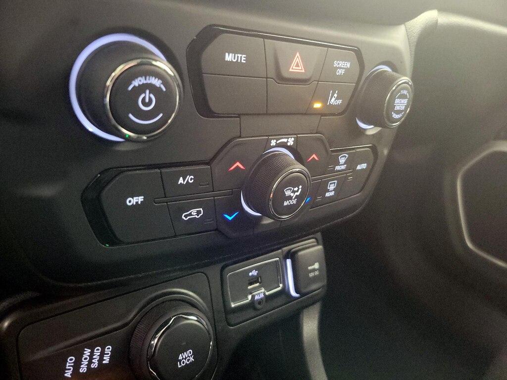 used 2021 Jeep Renegade car, priced at $18,998