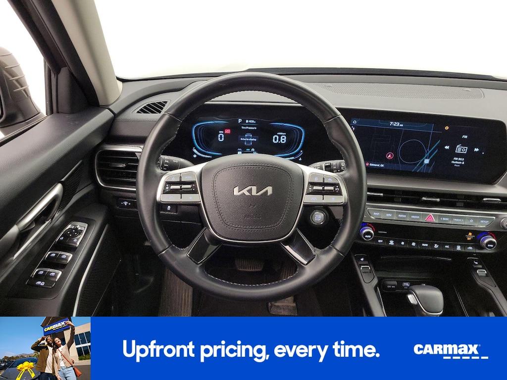 used 2025 Kia Telluride car, priced at $36,998