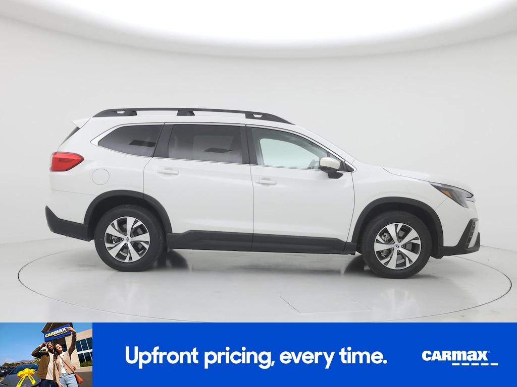 used 2025 Subaru Ascent car, priced at $33,998