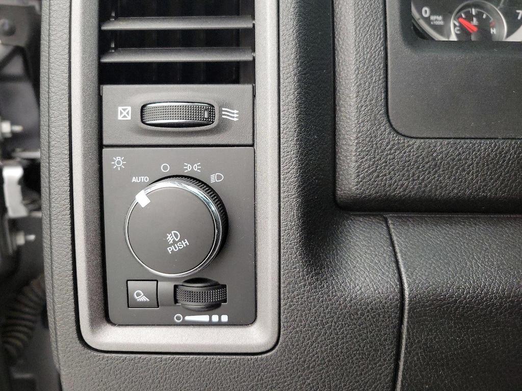 used 2021 Ram 1500 Classic car, priced at $26,998
