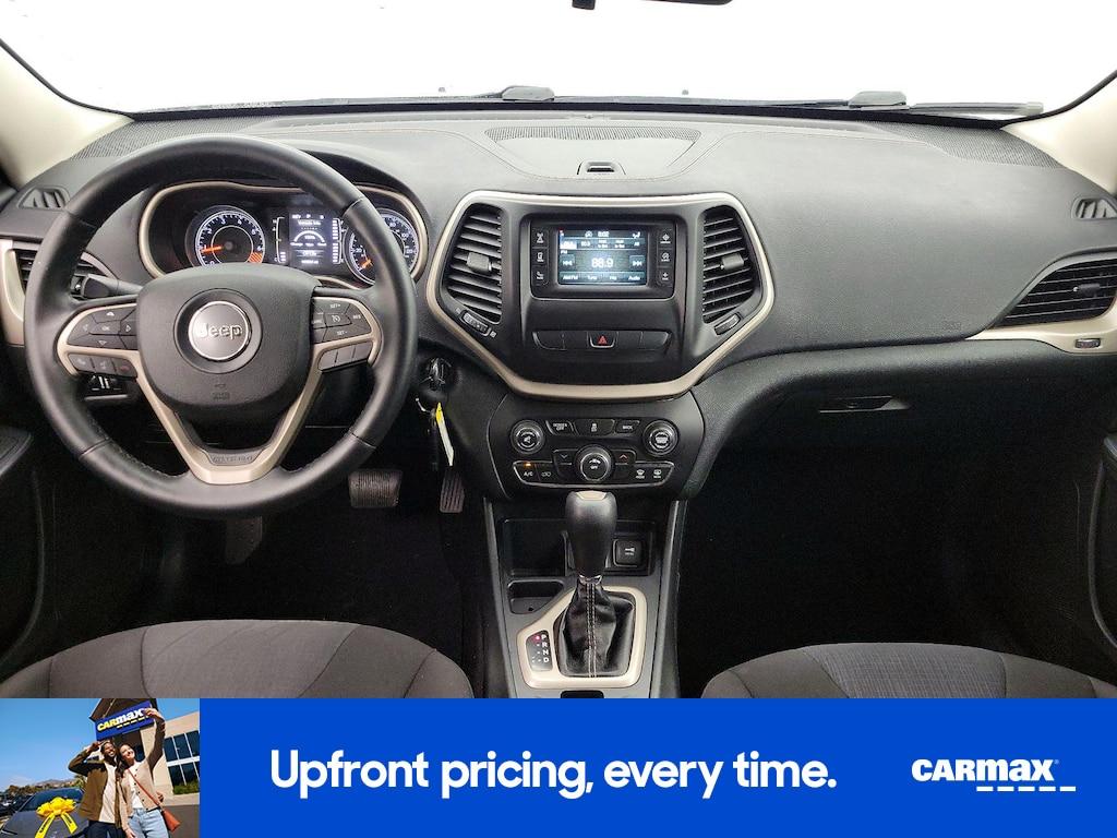 used 2015 Jeep Cherokee car, priced at $12,998
