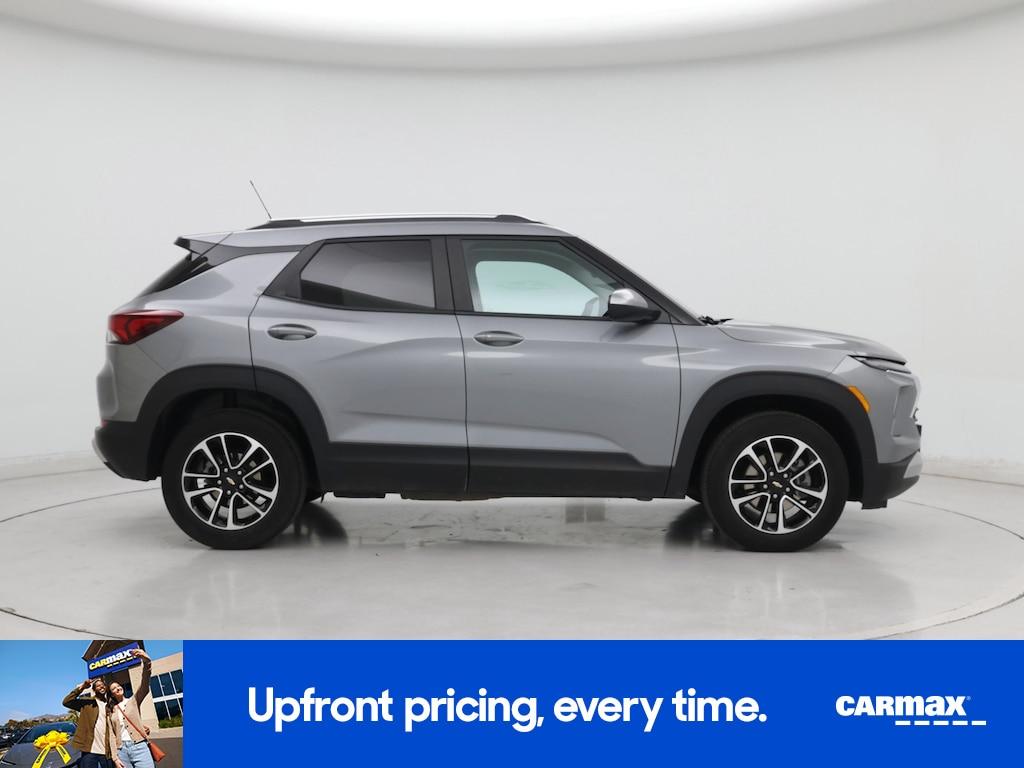 used 2025 Chevrolet TrailBlazer car, priced at $23,998