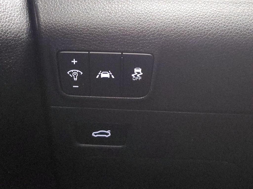 used 2023 Kia K5 car, priced at $22,998