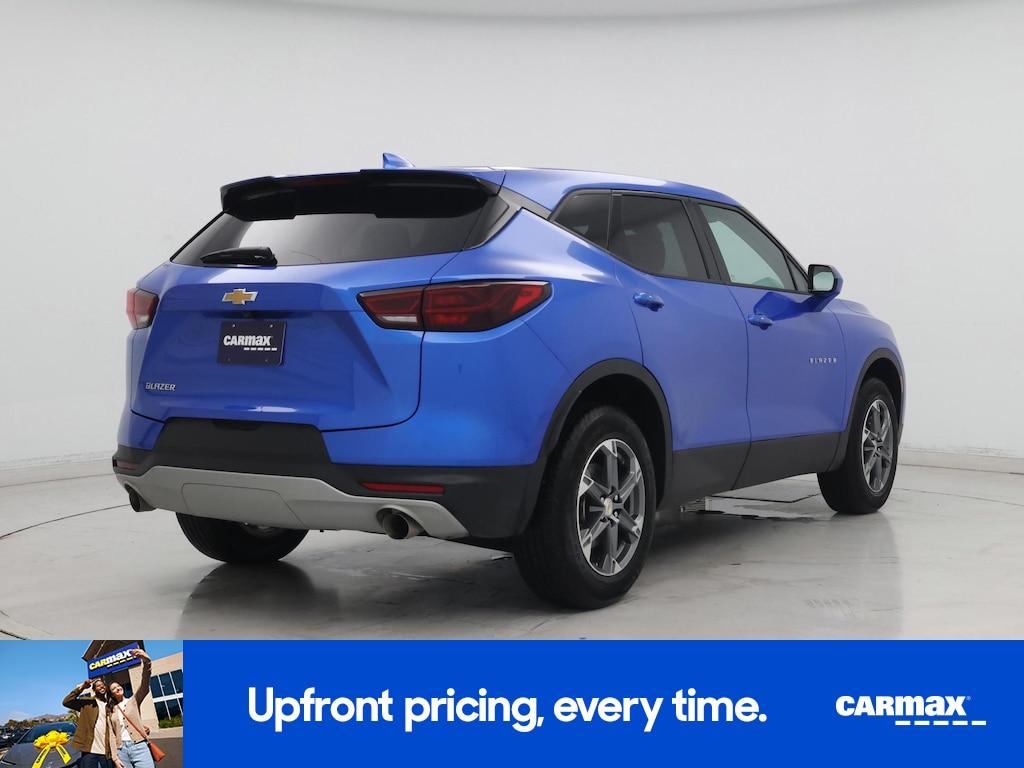 used 2025 Chevrolet Blazer car, priced at $28,998