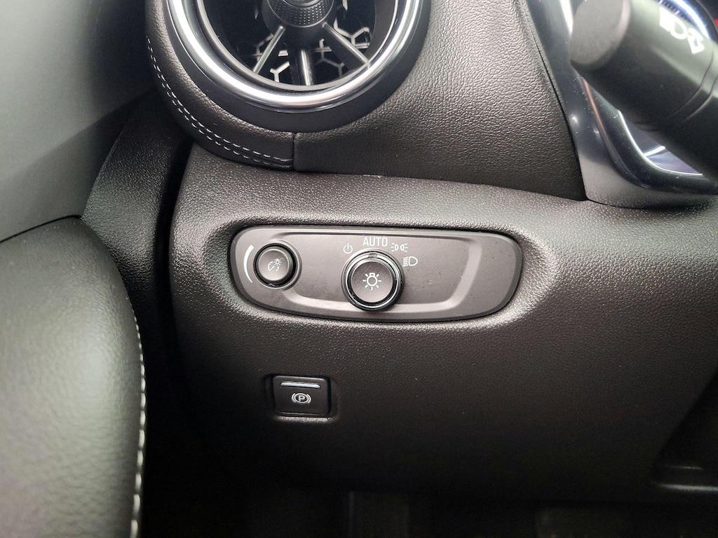 used 2025 Chevrolet Blazer car, priced at $28,998