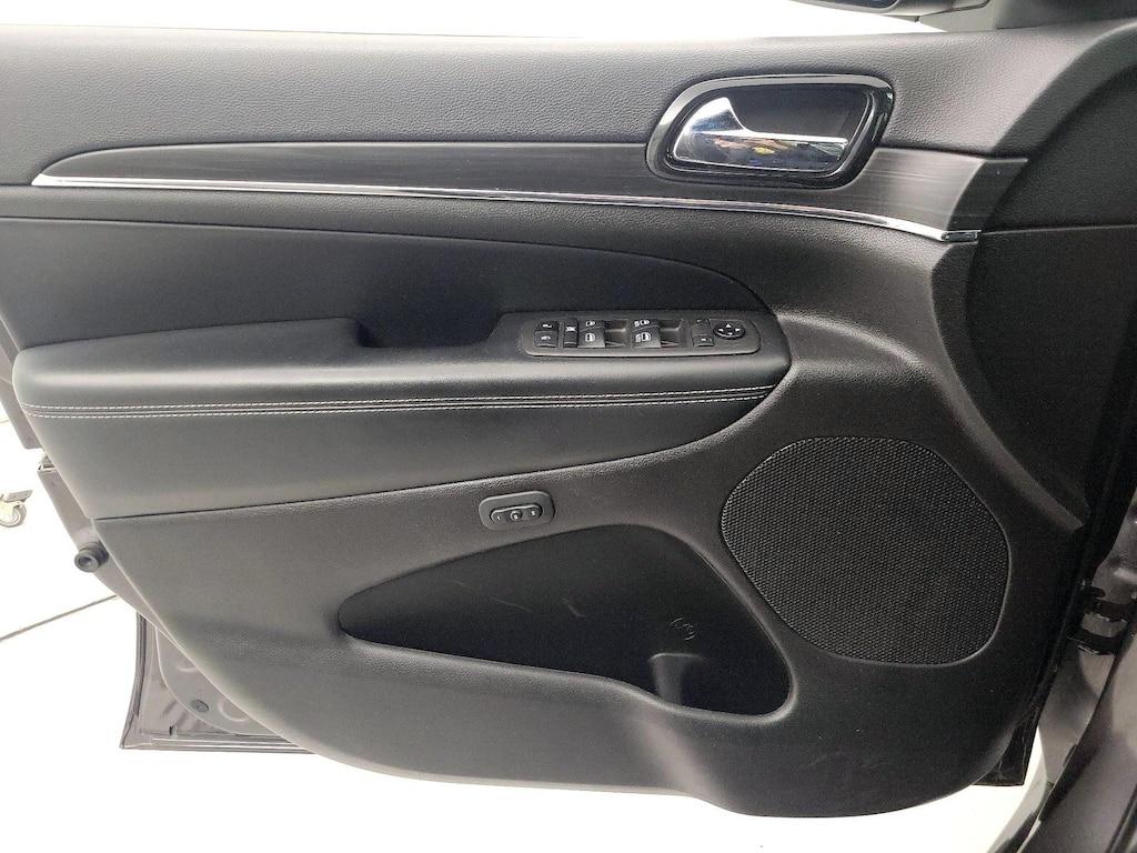 used 2021 Jeep Grand Cherokee car, priced at $29,998