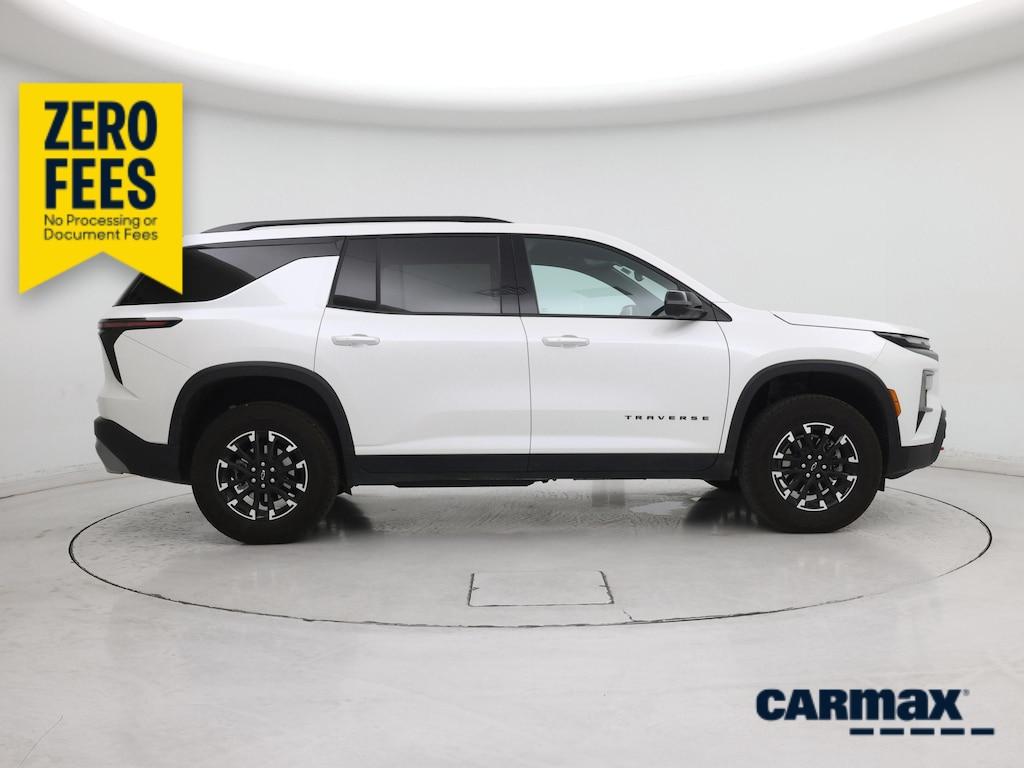 used 2024 Chevrolet Traverse car, priced at $45,998