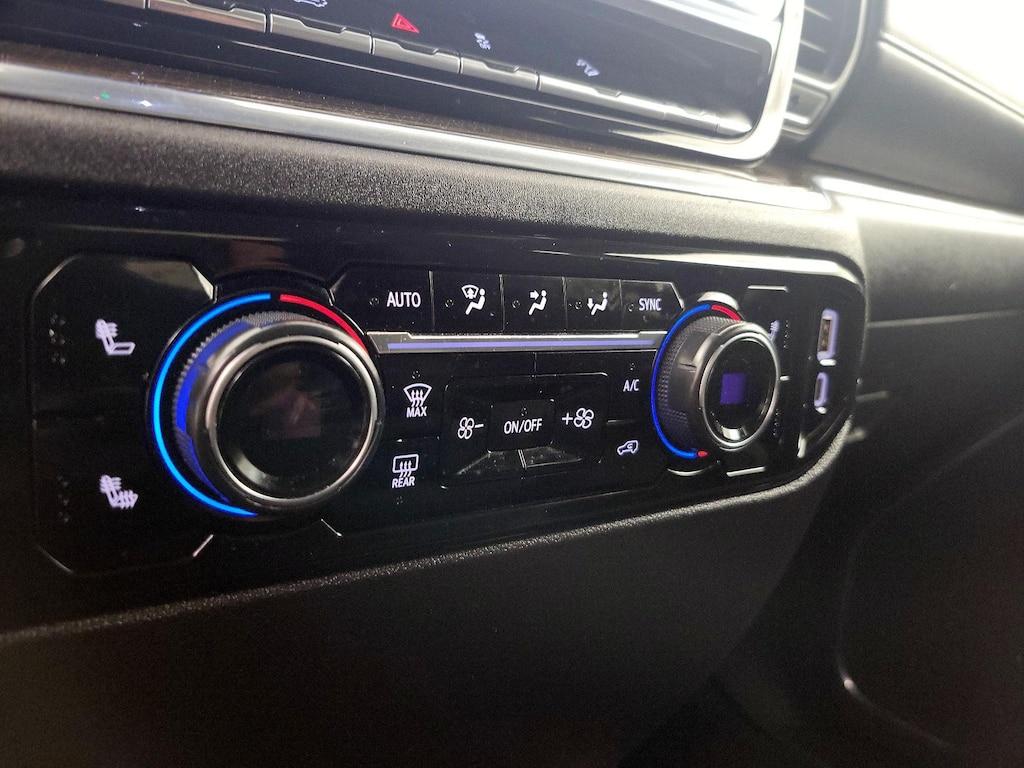 used 2024 Chevrolet Silverado 2500 car, priced at $48,998