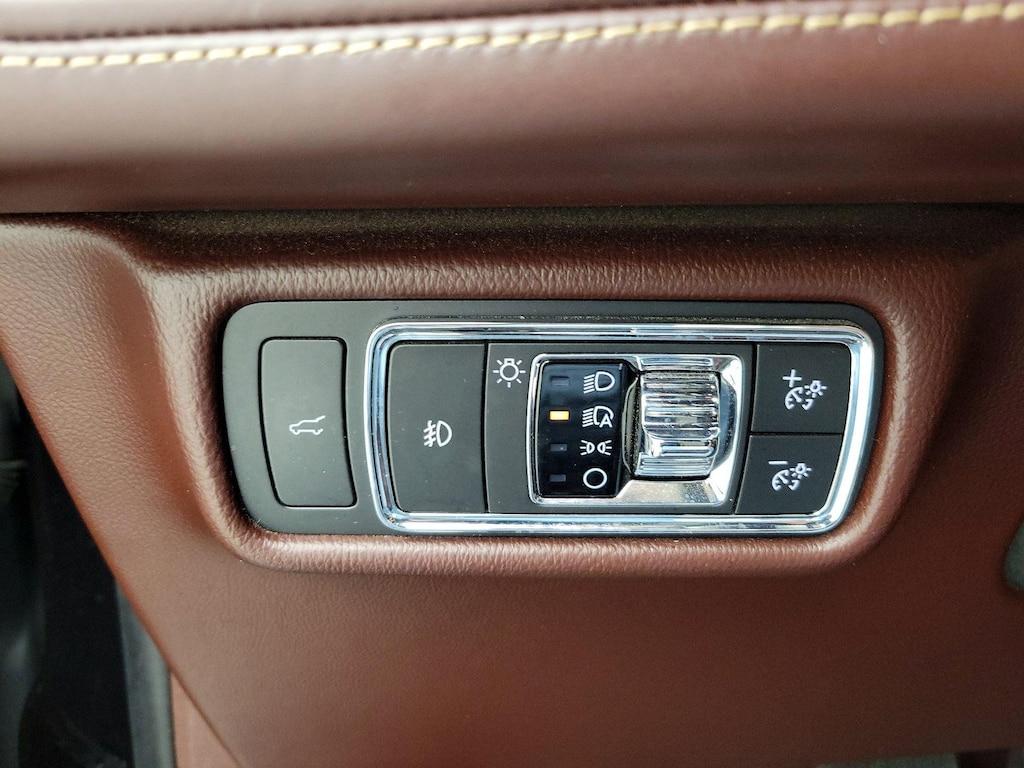 used 2023 Lincoln Aviator car, priced at $41,998