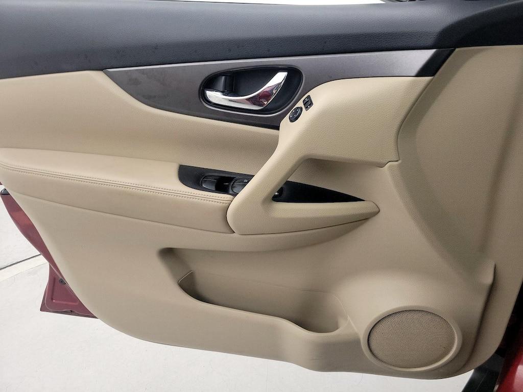 used 2014 Nissan Rogue car, priced at $18,998