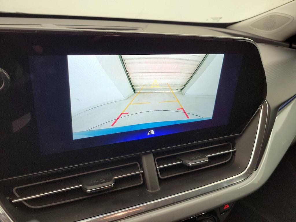 used 2025 Chevrolet Trax car, priced at $23,998