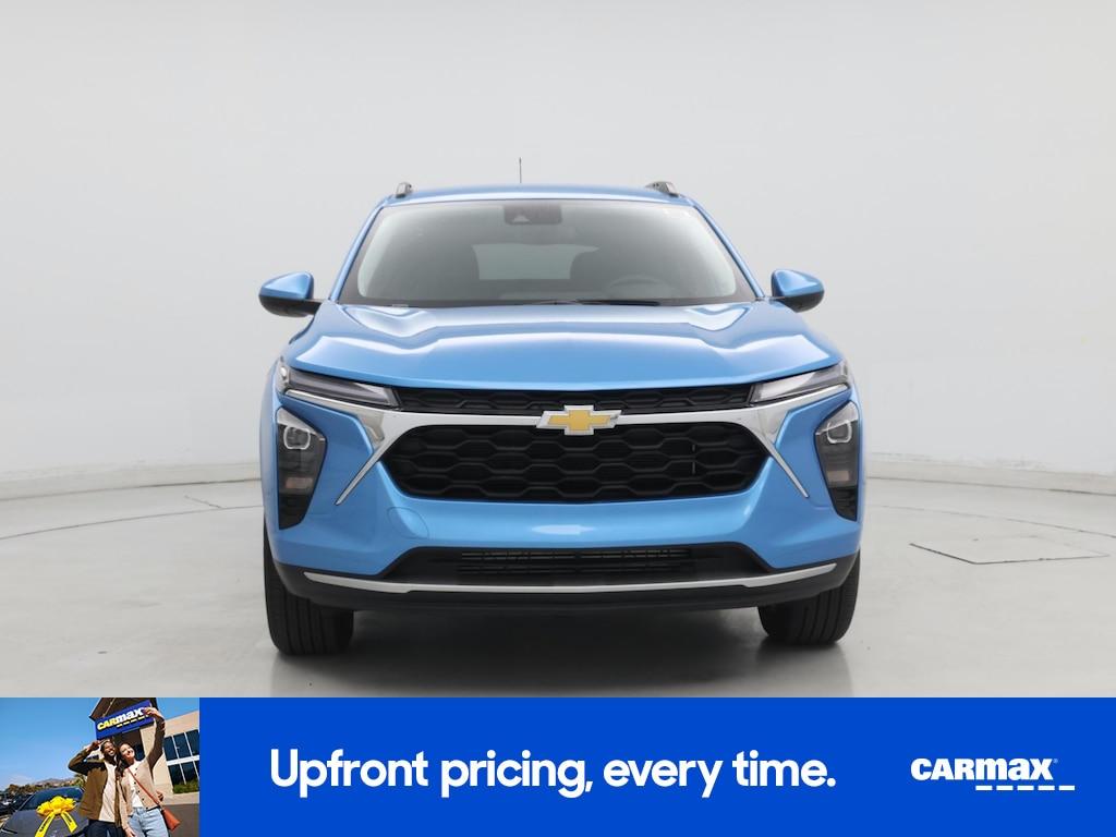 used 2025 Chevrolet Trax car, priced at $23,998