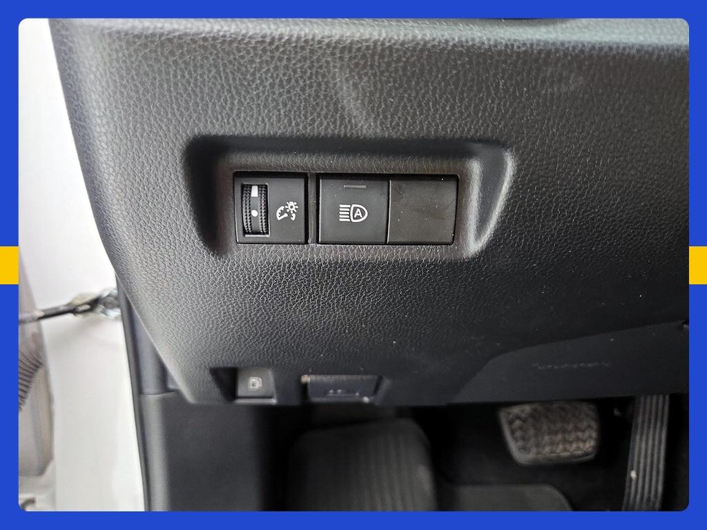 used 2021 Toyota RAV4 Hybrid car, priced at $27,998